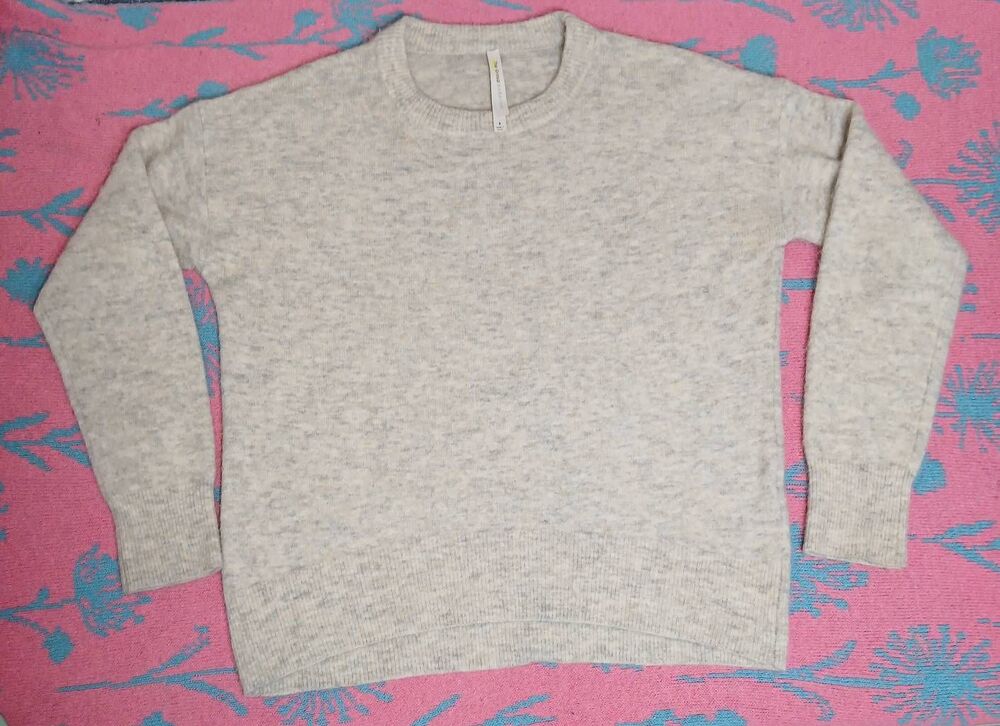 Babaton womens medium alpaca wool beige sweater super soft boxy crewneck
